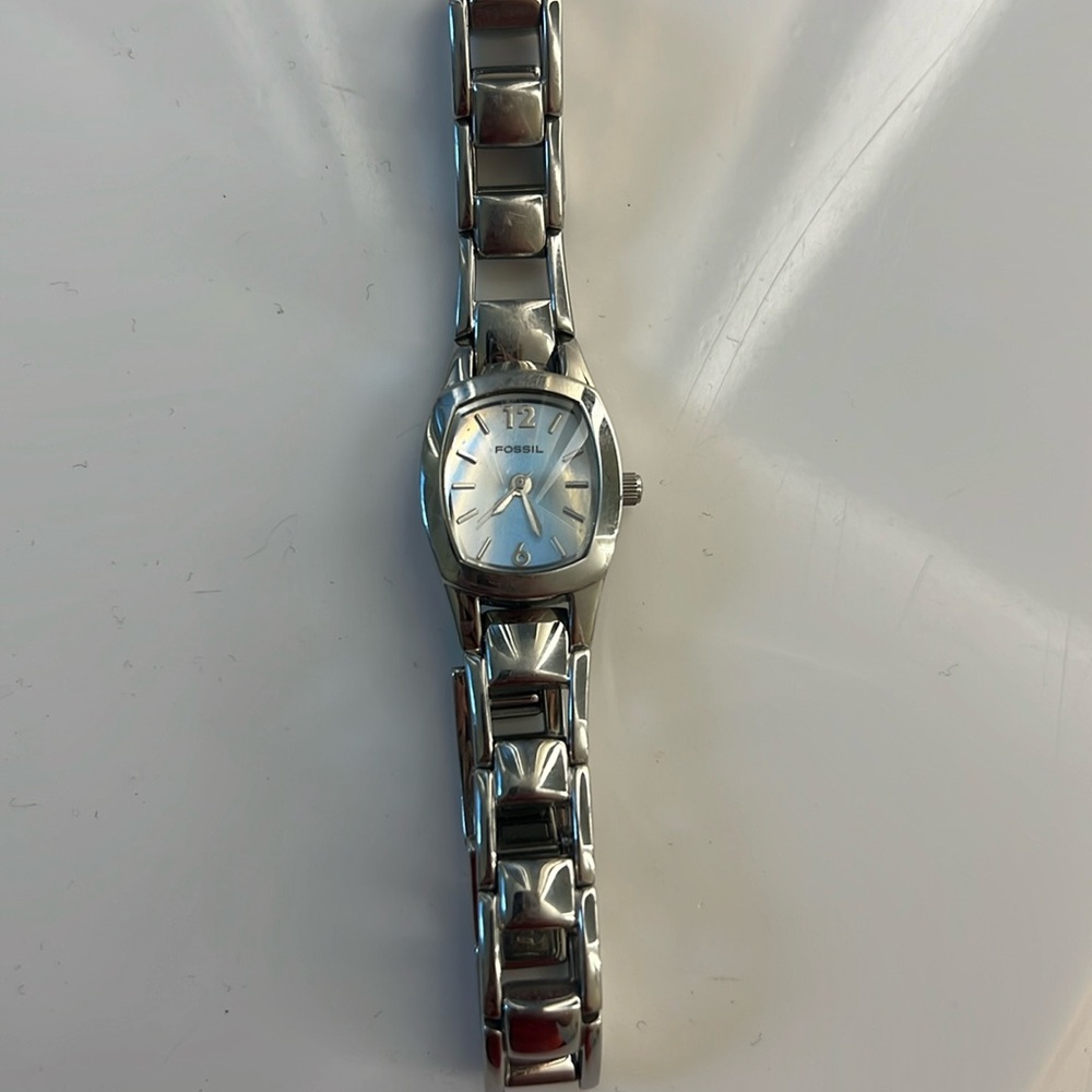 🦄 Fossil watch